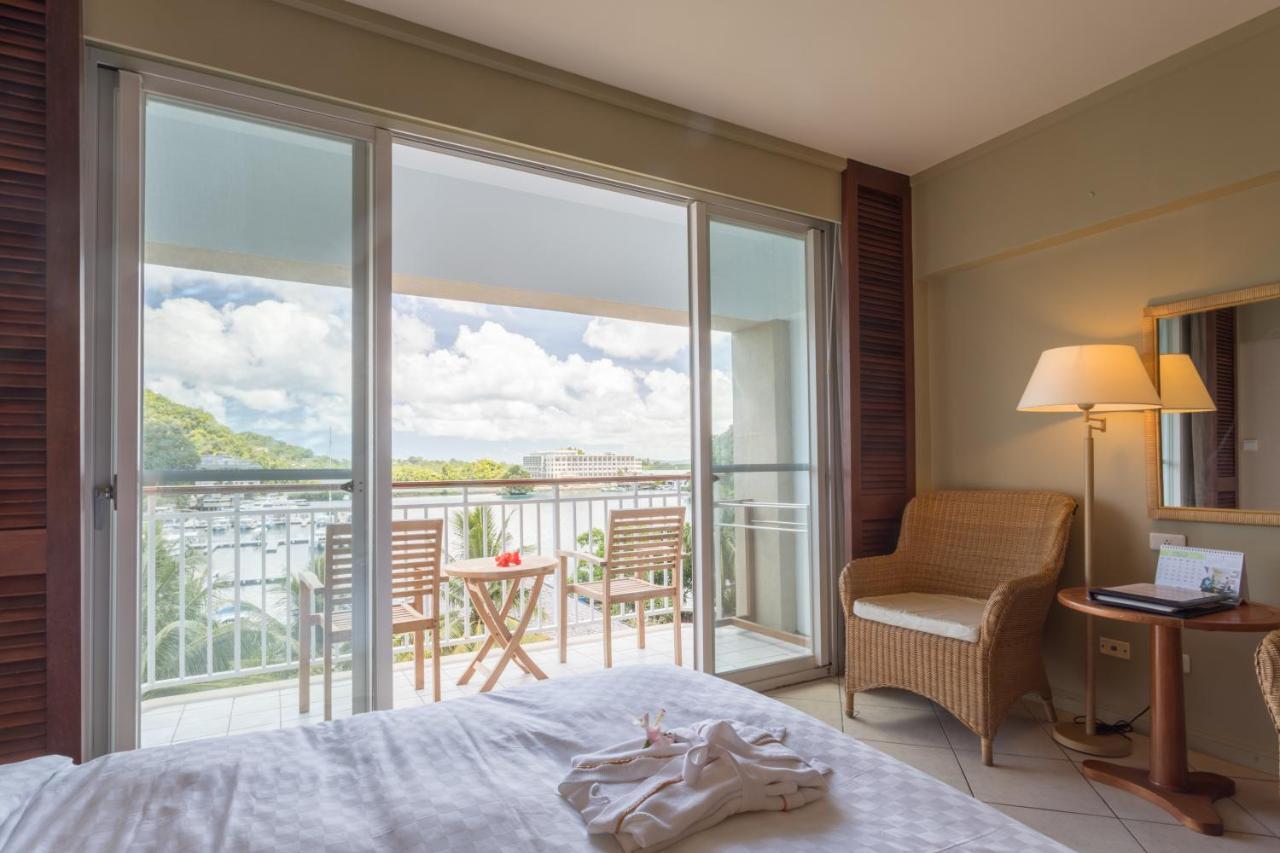 Palau Royal Resort Koror Bagian luar foto