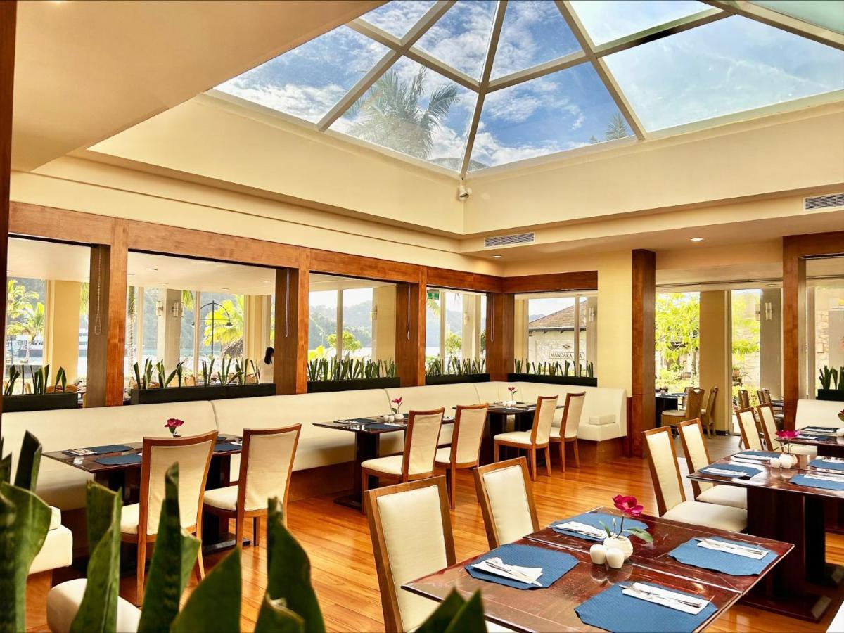 Palau Royal Resort Koror Bagian luar foto