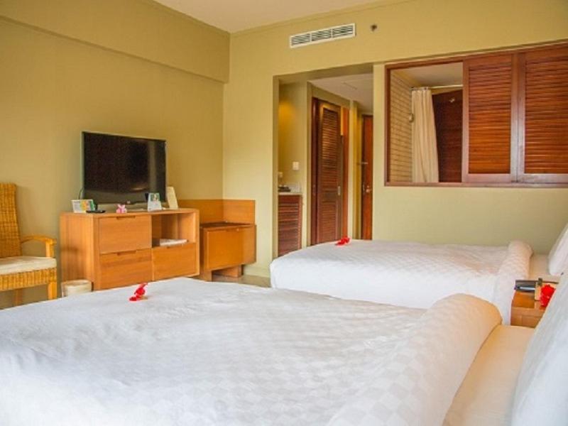 Palau Royal Resort Koror Bagian luar foto